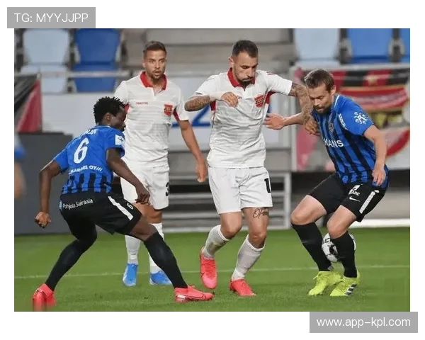 芬超焦点战:坦佩雷山猫坐镇主场誓取塞伊奈约基 芬超焦点战:坦佩雷山猫坐镇主场誓取塞伊奈约基