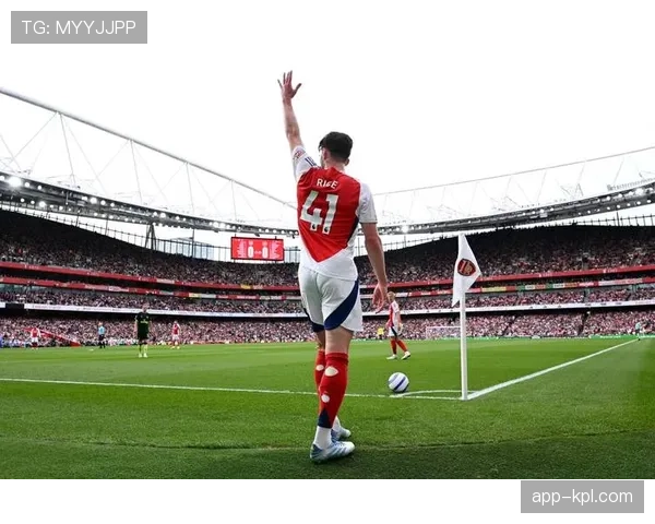 战术复盘：阿森纳如何用高位压迫限制布莱顿的后场出球体系