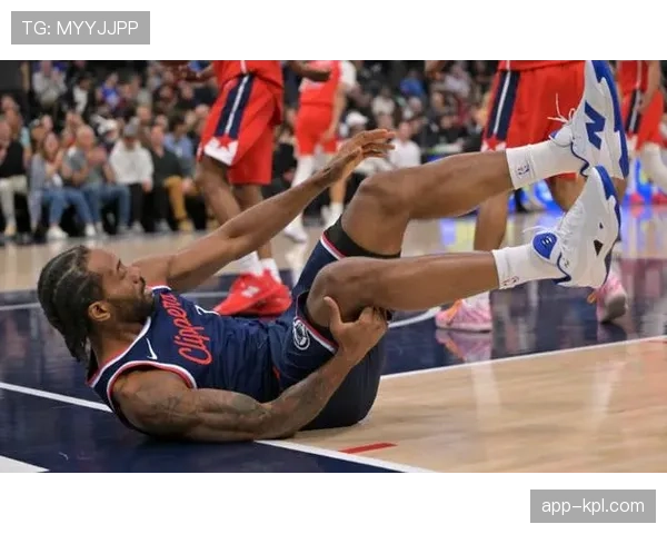 官方：阿拉维斯主力左边卫杜阿尔特因膝伤确认赛季报销，四月剩余比赛缺席